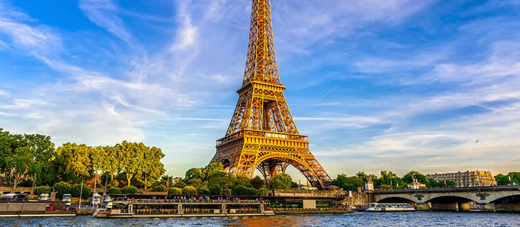 Can you name this legendary landmark?